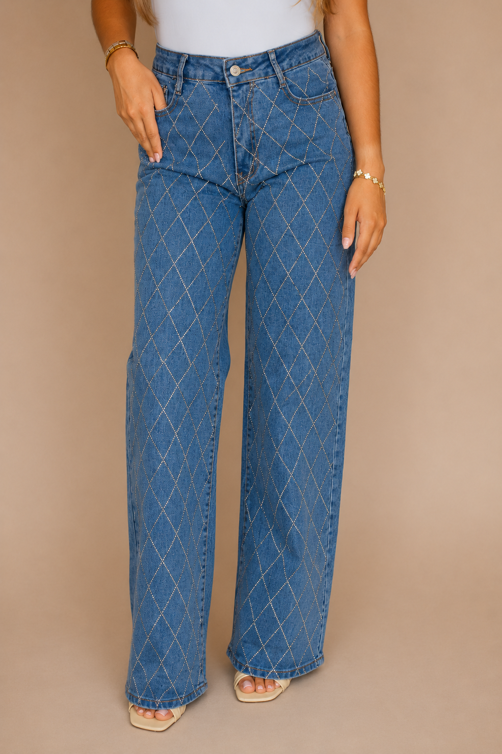 AMBER JEANS