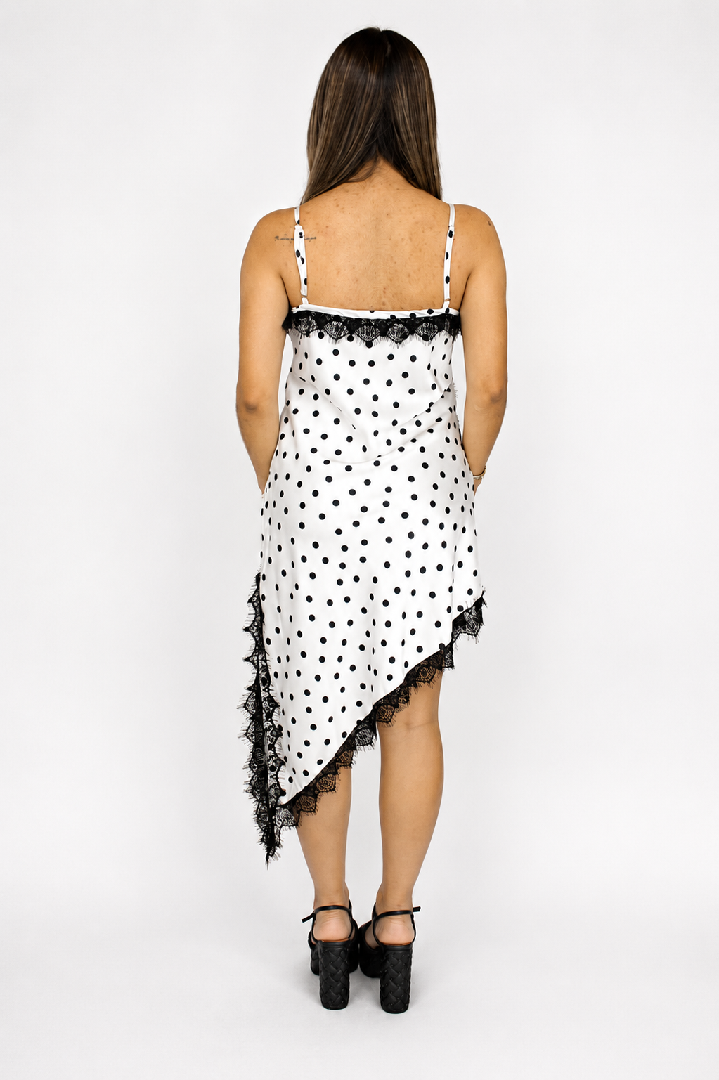 POLKA DOT DRESS / BLANCO