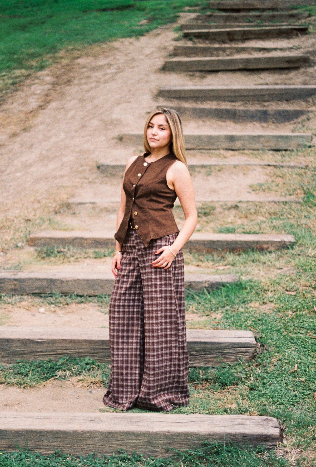 MARGOT PANTALON - AVELLANA